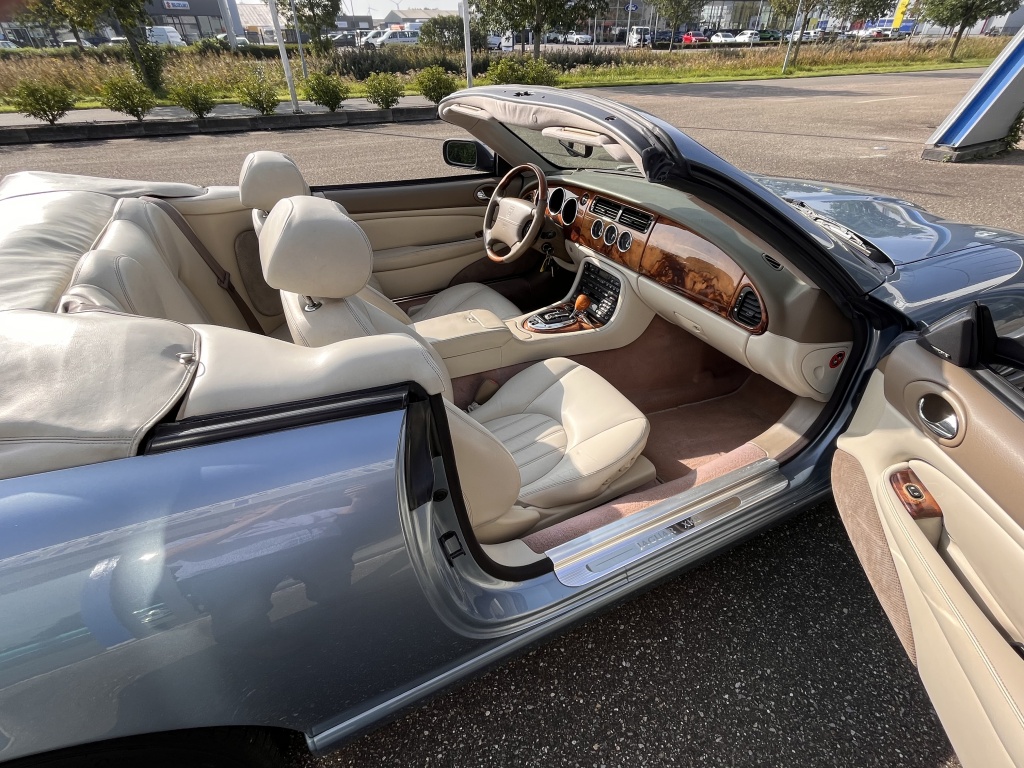 Jaguar Xk