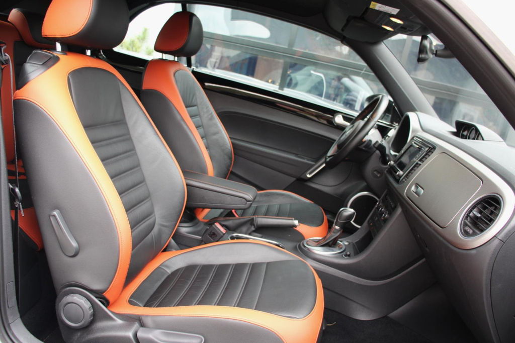 Volkswagen New Beetle