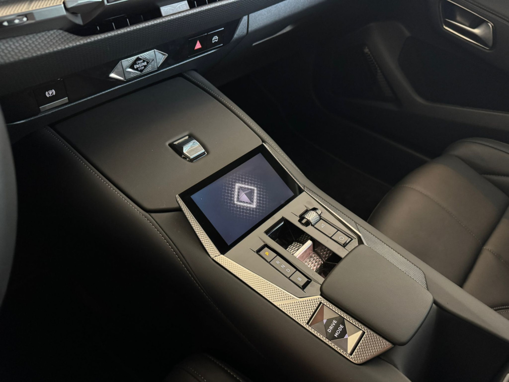 Ds Ds 4