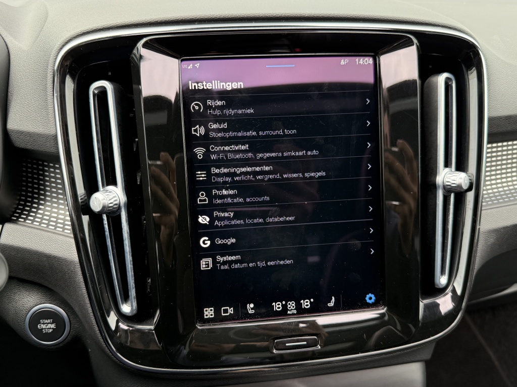 Volvo XC40