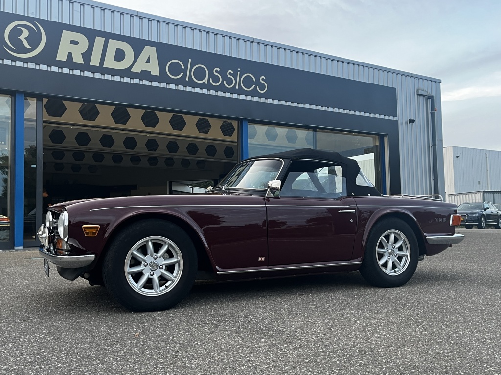 Triumph TR6