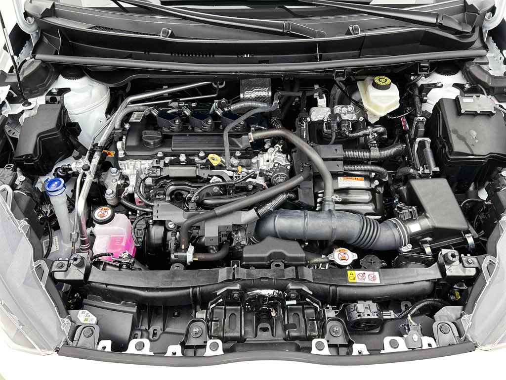 Mazda 2 Hybrid