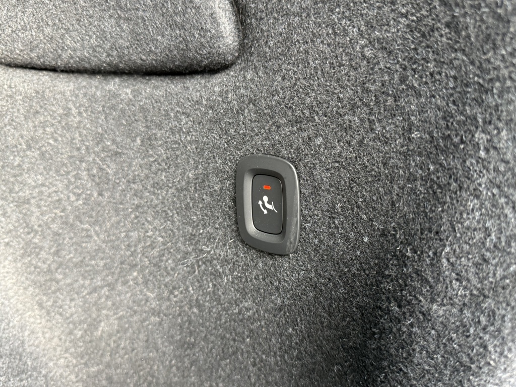 Volvo Ex40