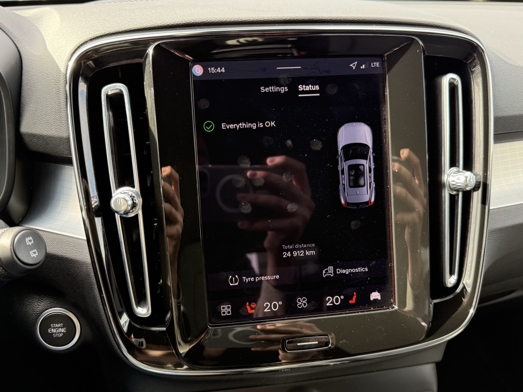 Volvo XC40