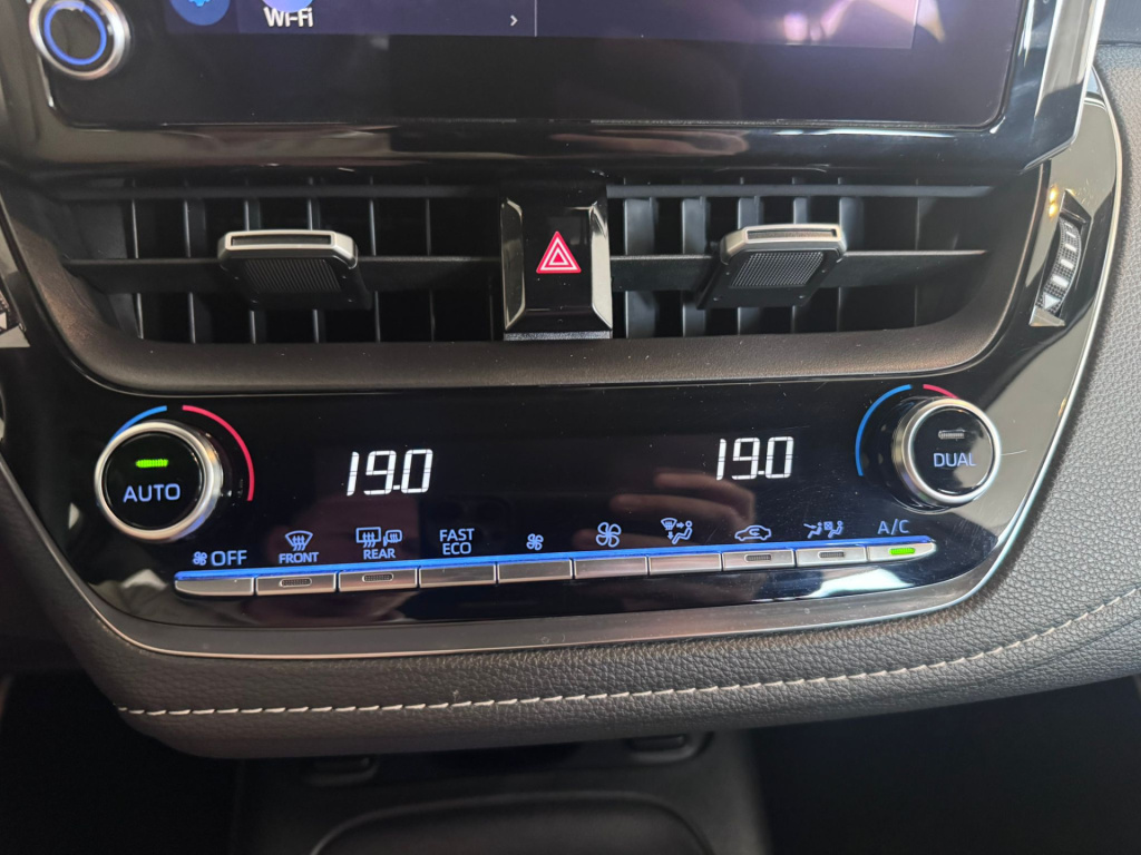 Toyota Corolla Touring Sports