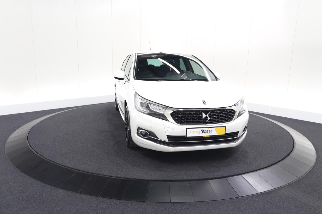 Ds Ds 4