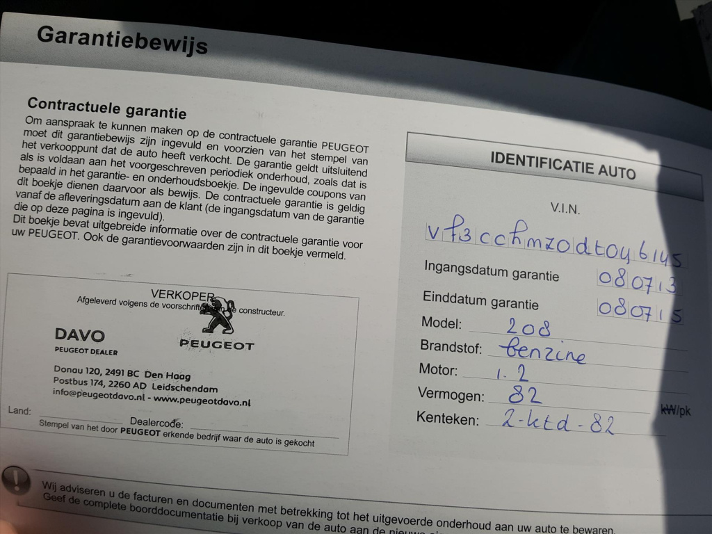 Peugeot 208