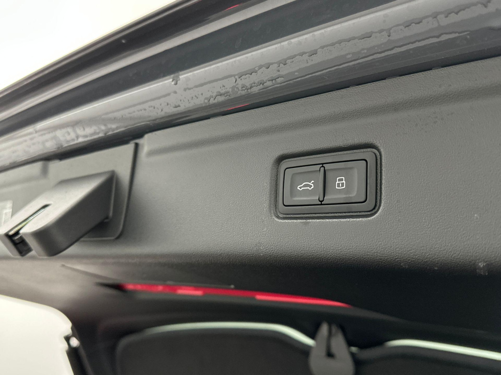 Audi A6 Avant E-tron