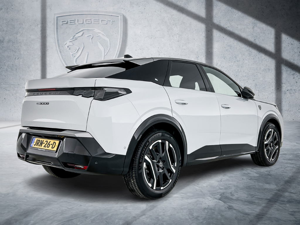 Peugeot E-3008