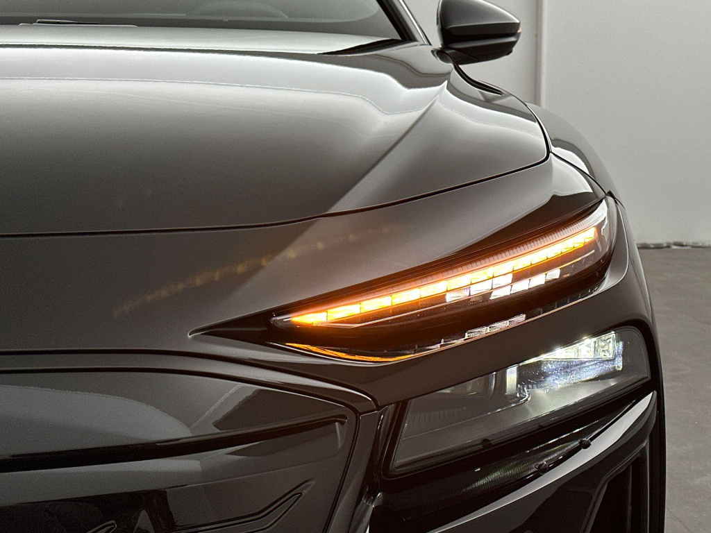 Audi A6 Avant E-tron