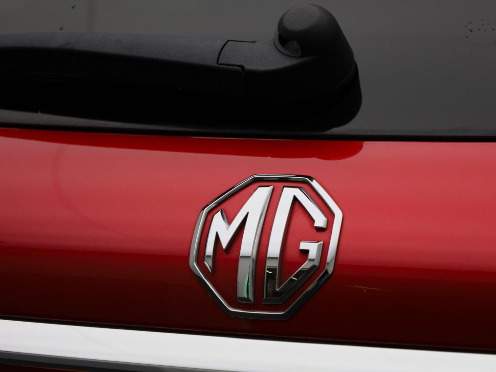 MG Mg5