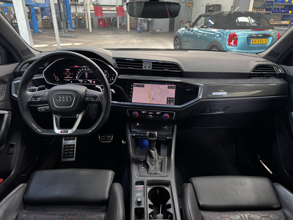 Audi Rsq3