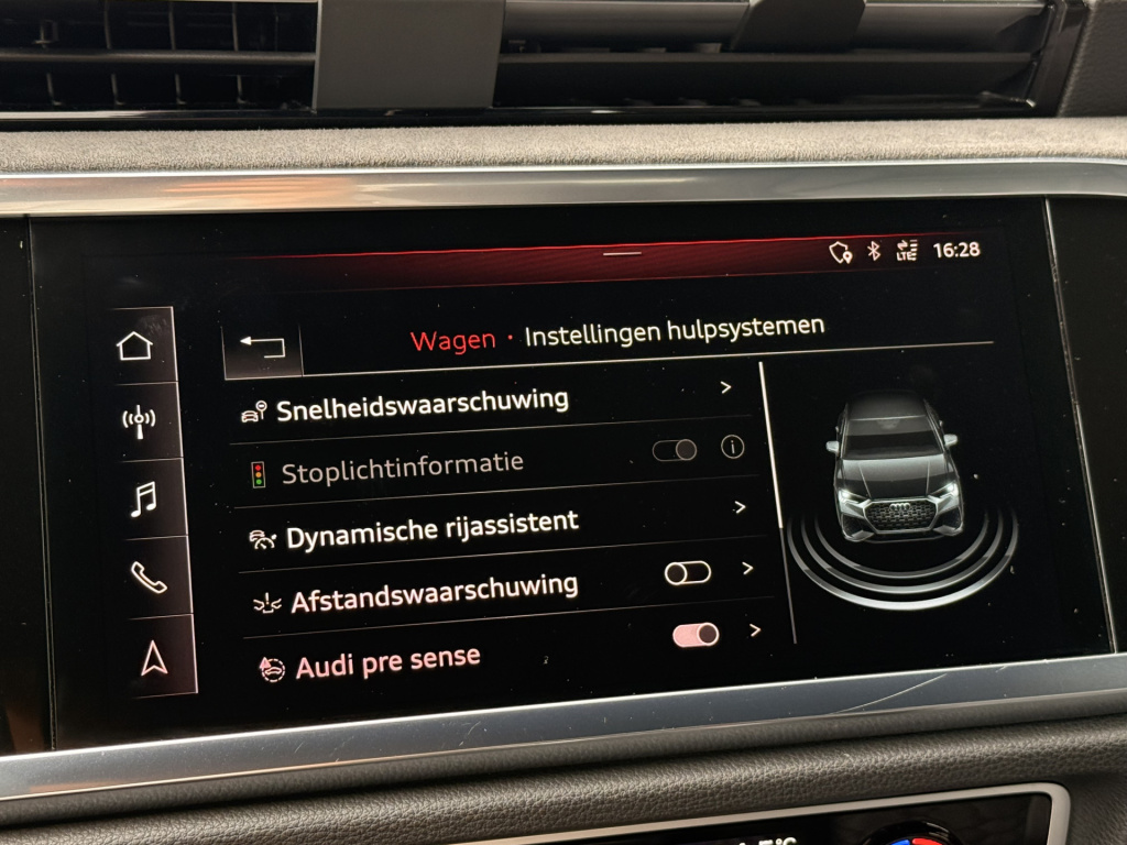 Audi Rsq3