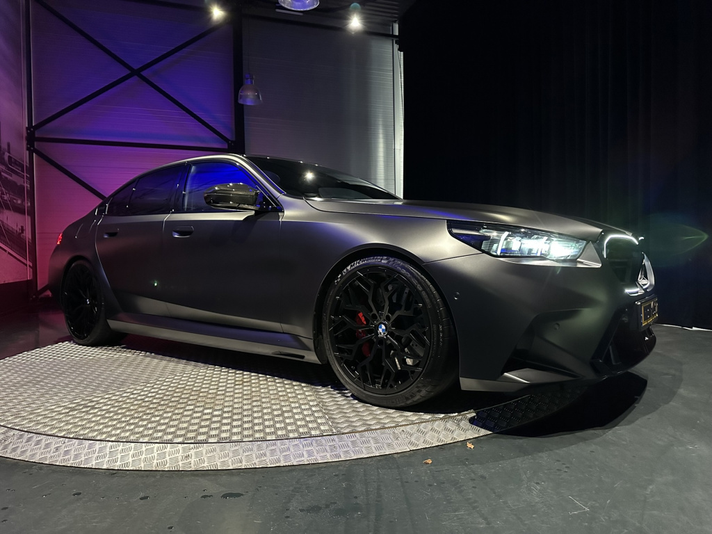BMW M5