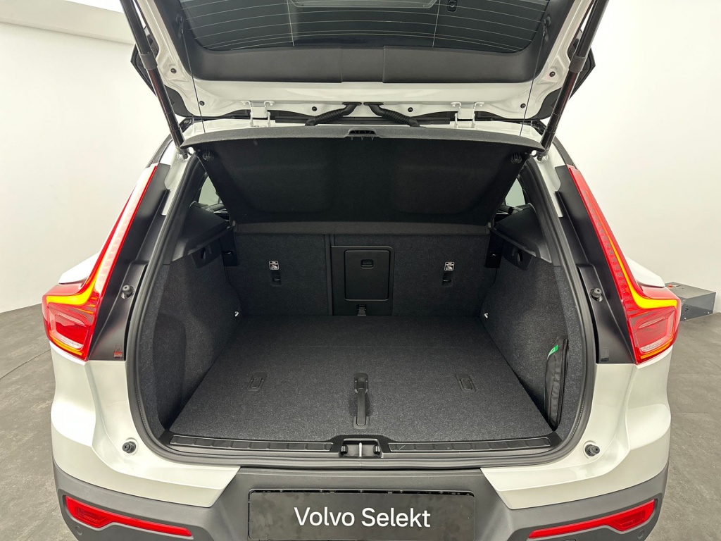 Volvo Ex40