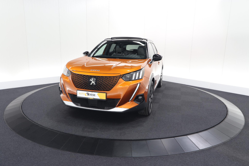 Peugeot E-2008