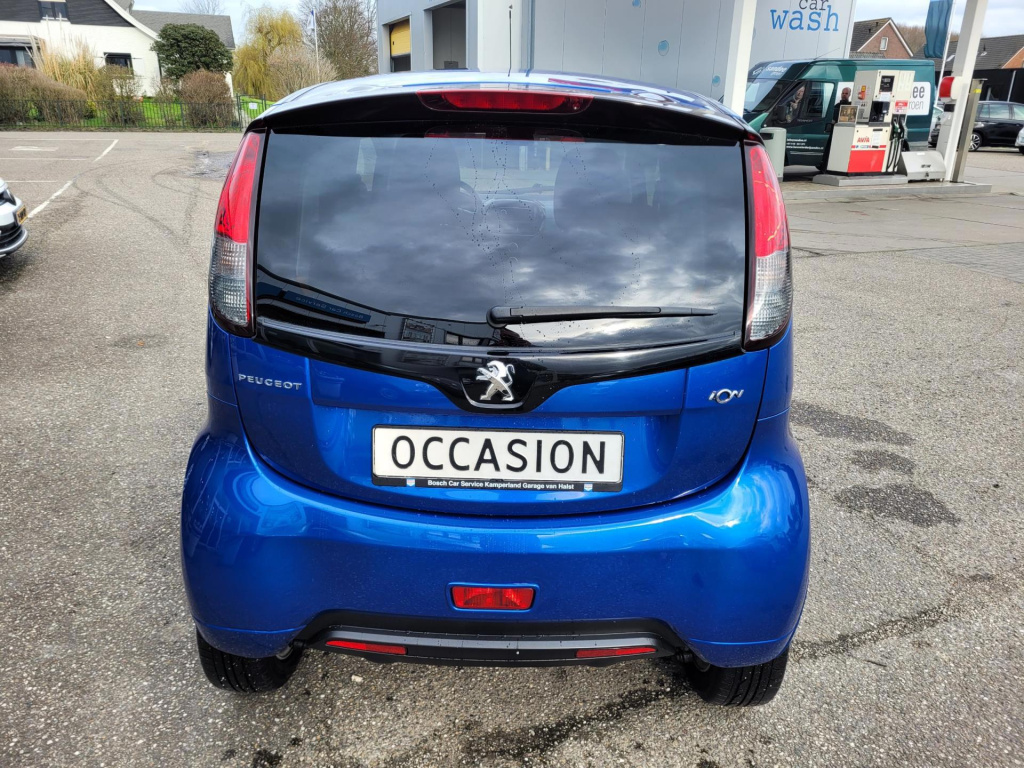 Peugeot Ion