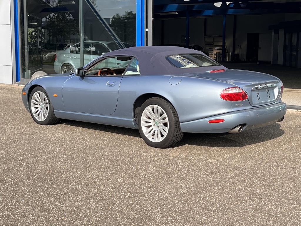 Jaguar Xk