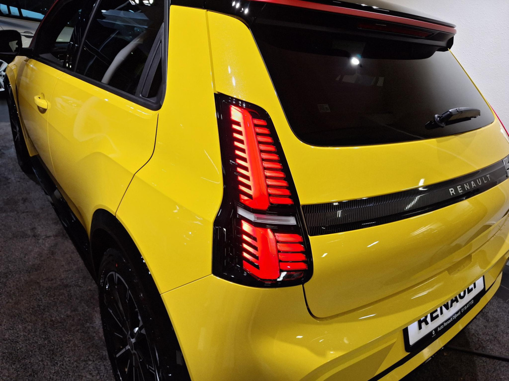 Renault 5