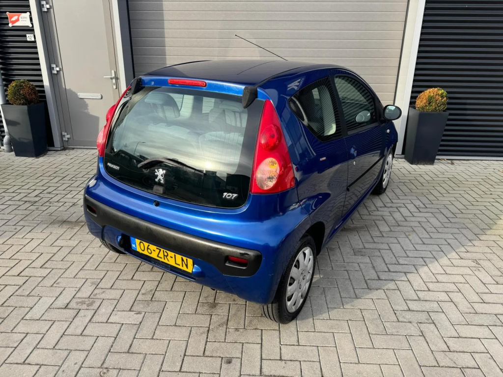 Peugeot 107