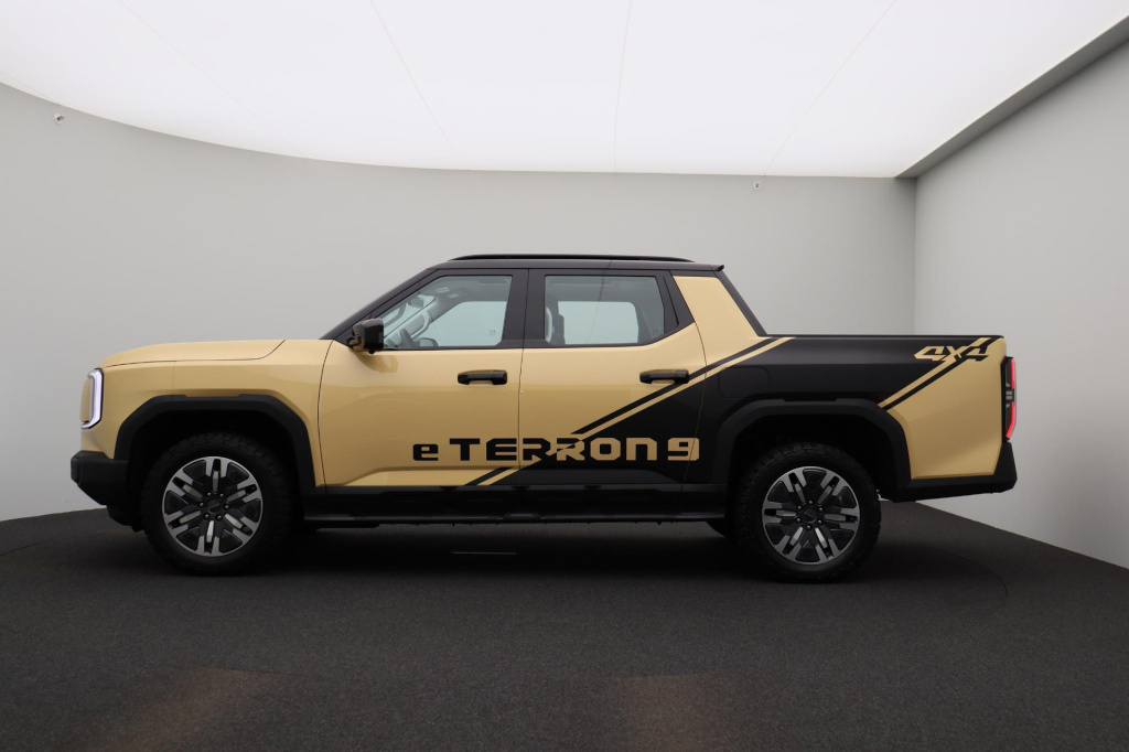 Maxus Eterron 9