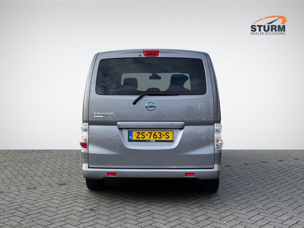 Nissan E-nv200