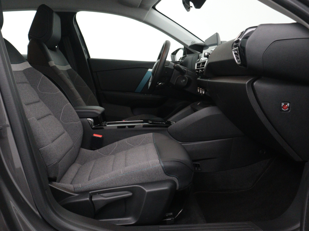 Citroen Ë-c4