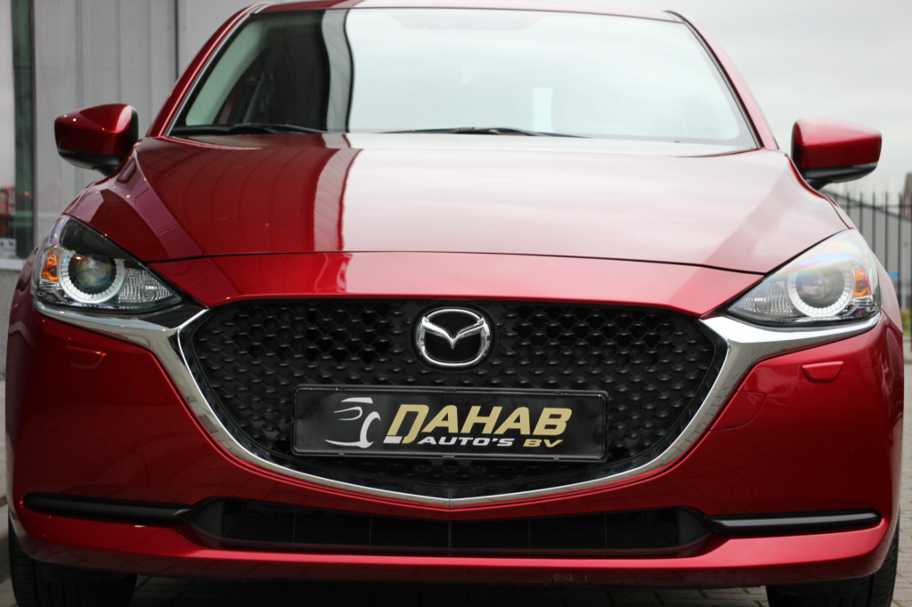 Mazda 2
