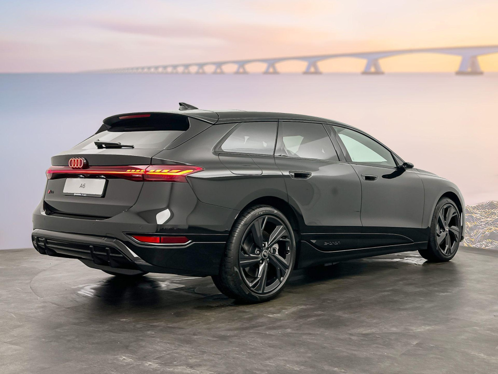 Audi A6 Avant E-tron