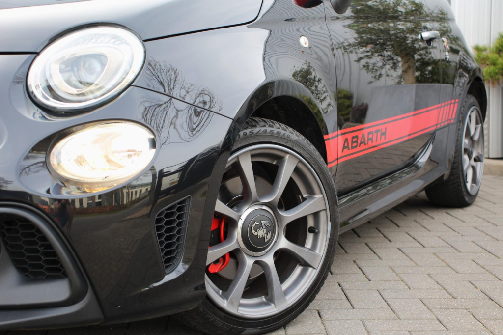 Abarth 595