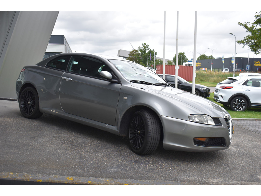 Alfa Romeo GT