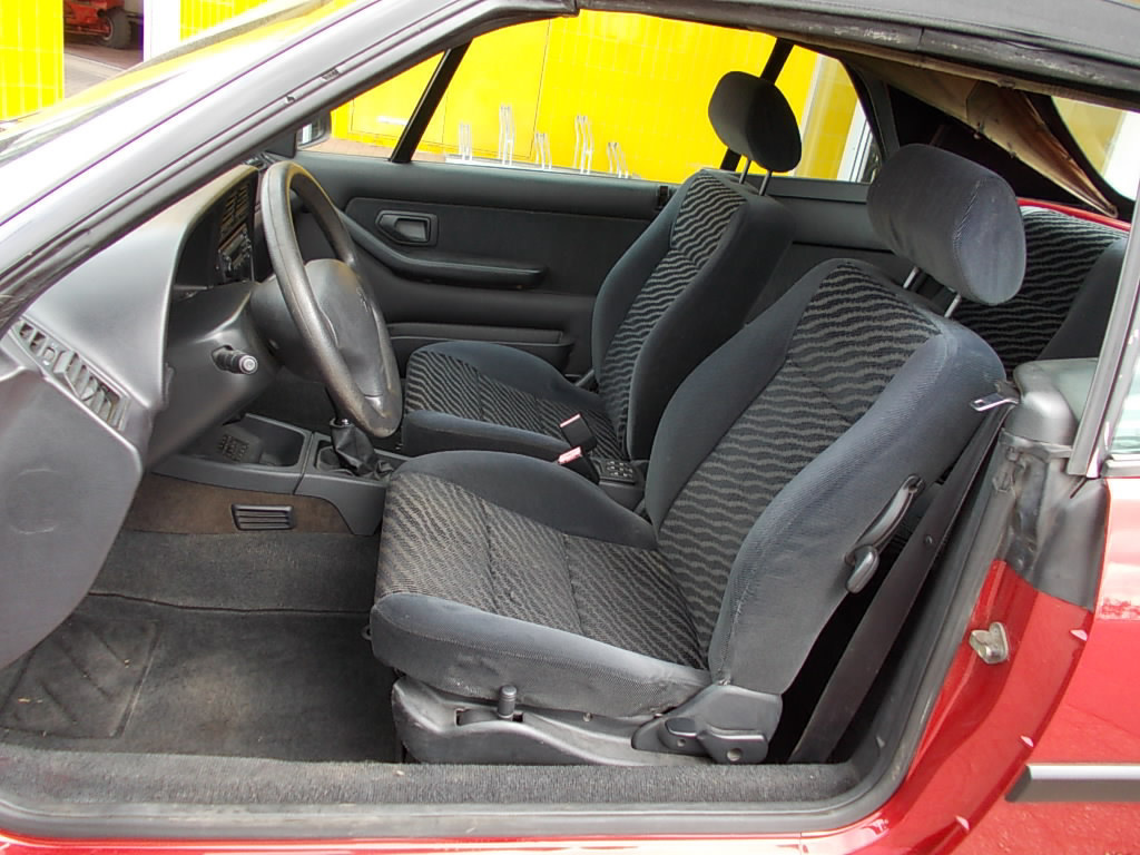 Peugeot 306