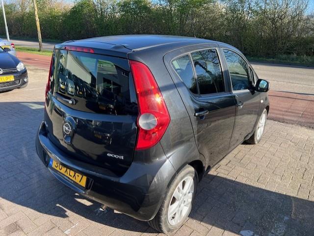 Opel Agila