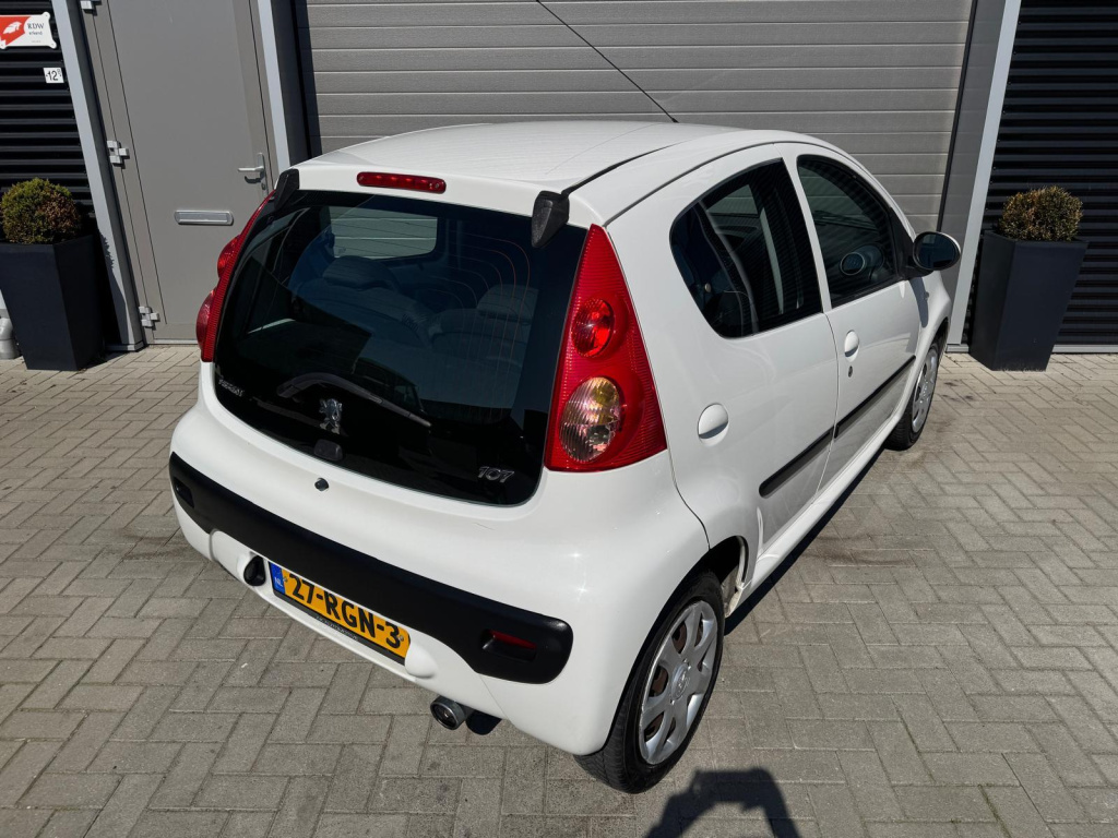 Peugeot 107
