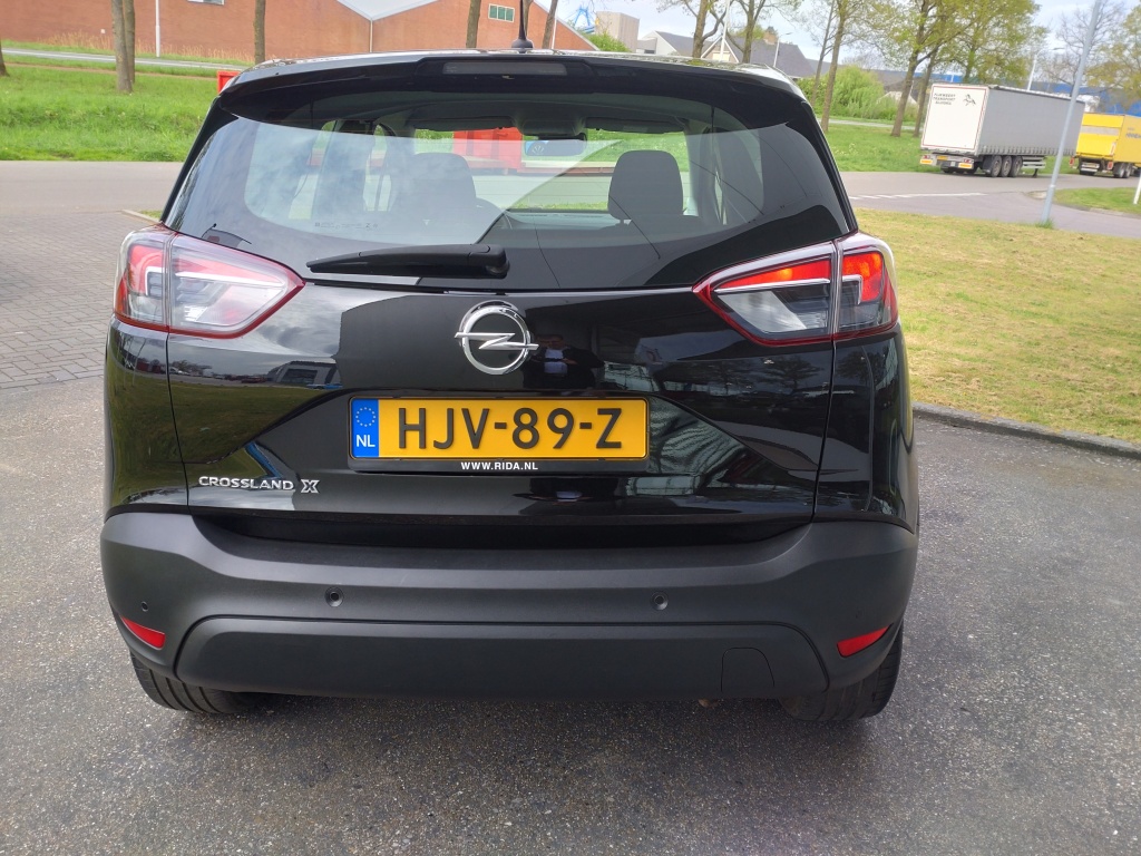 Opel Crossland X