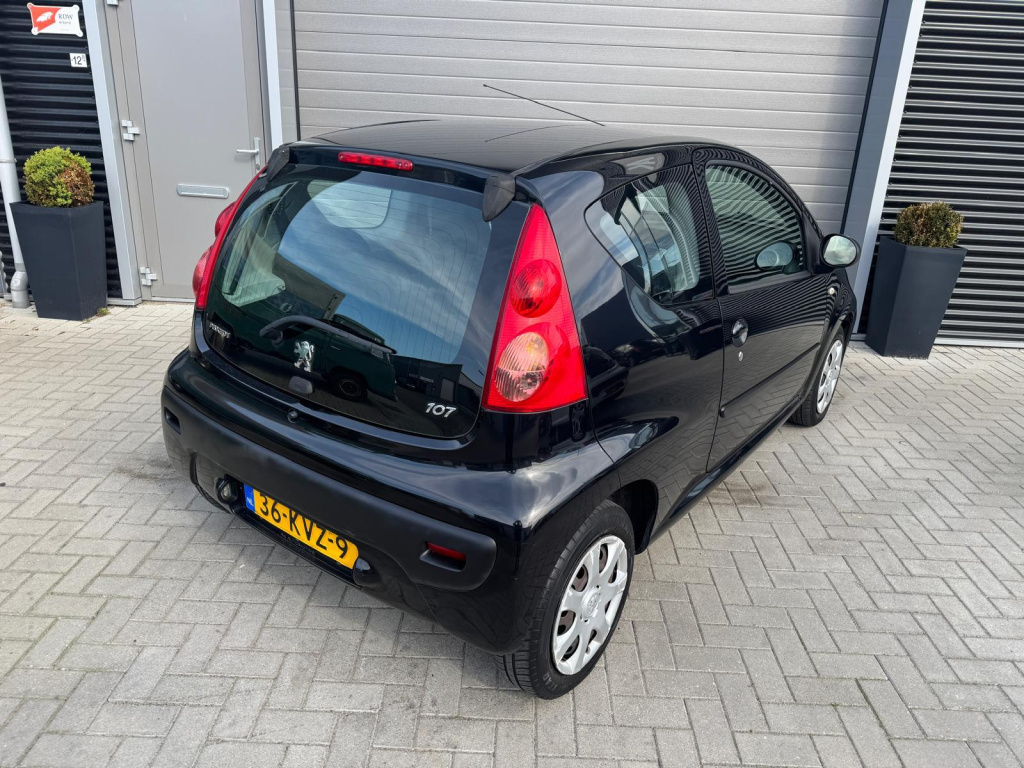 Peugeot 107