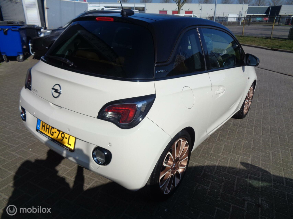 Opel Adam