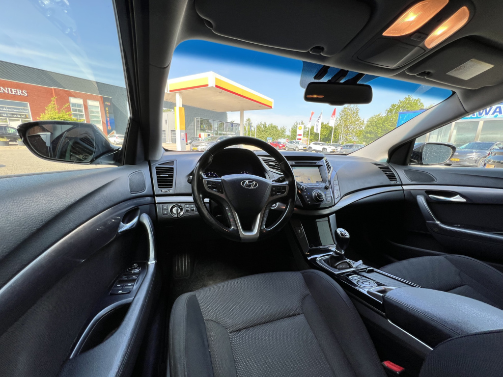 Hyundai I40