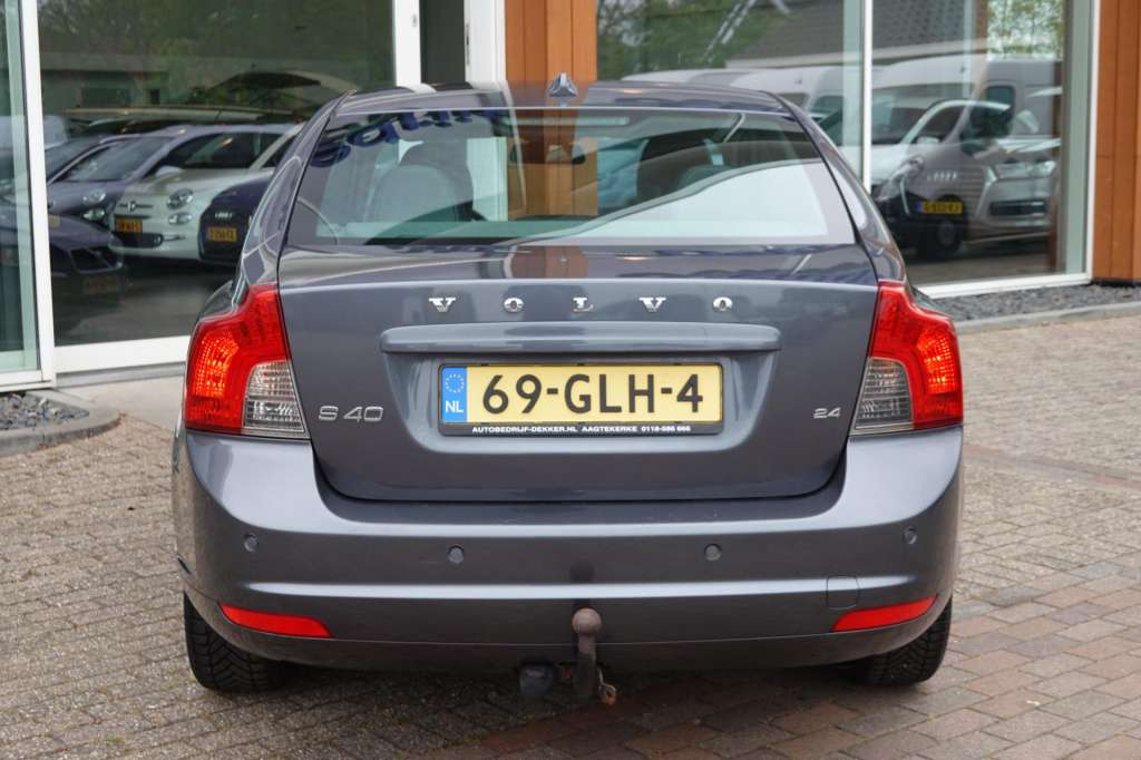 Volvo S40