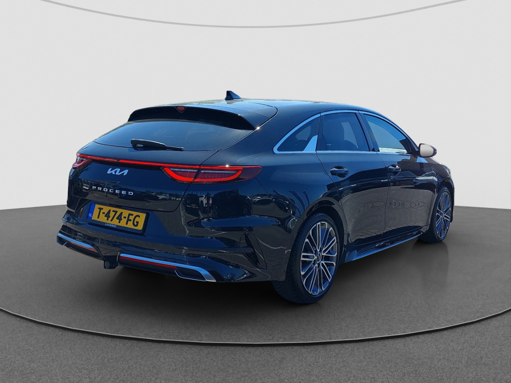 Kia Proceed