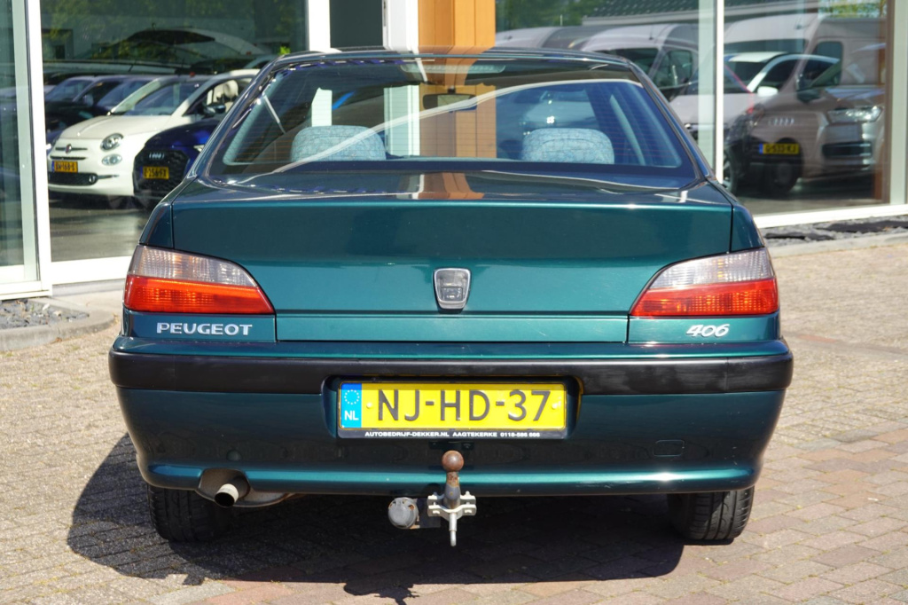 Peugeot 406