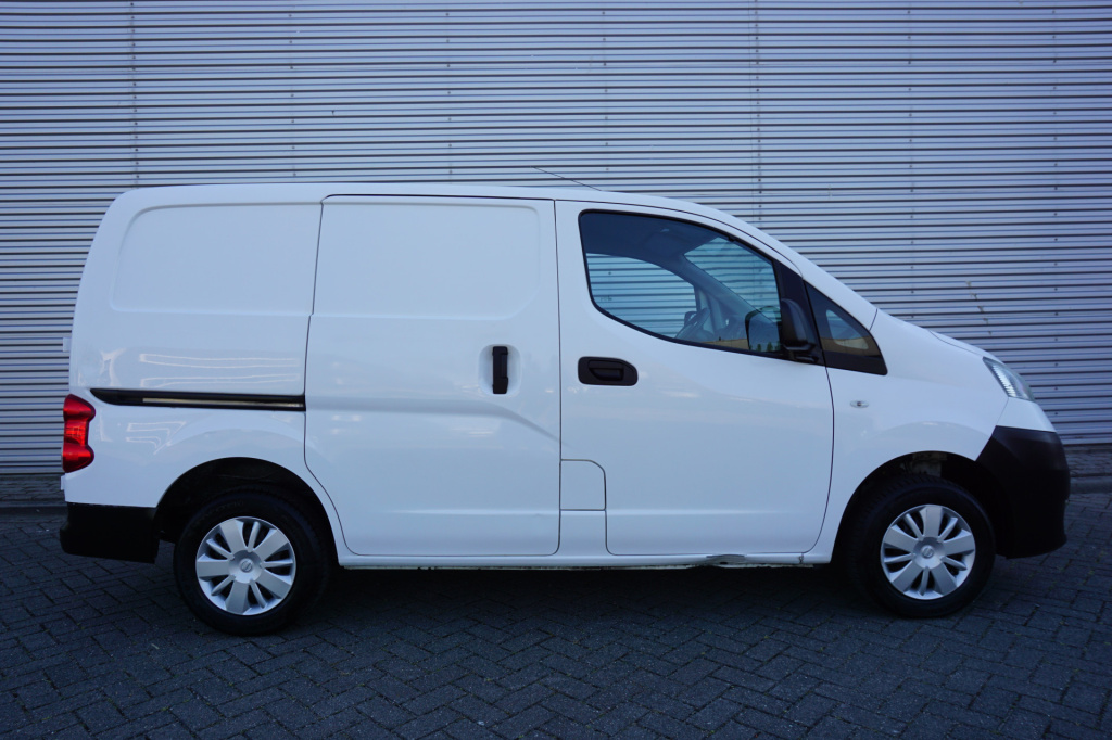 Nissan Nv200