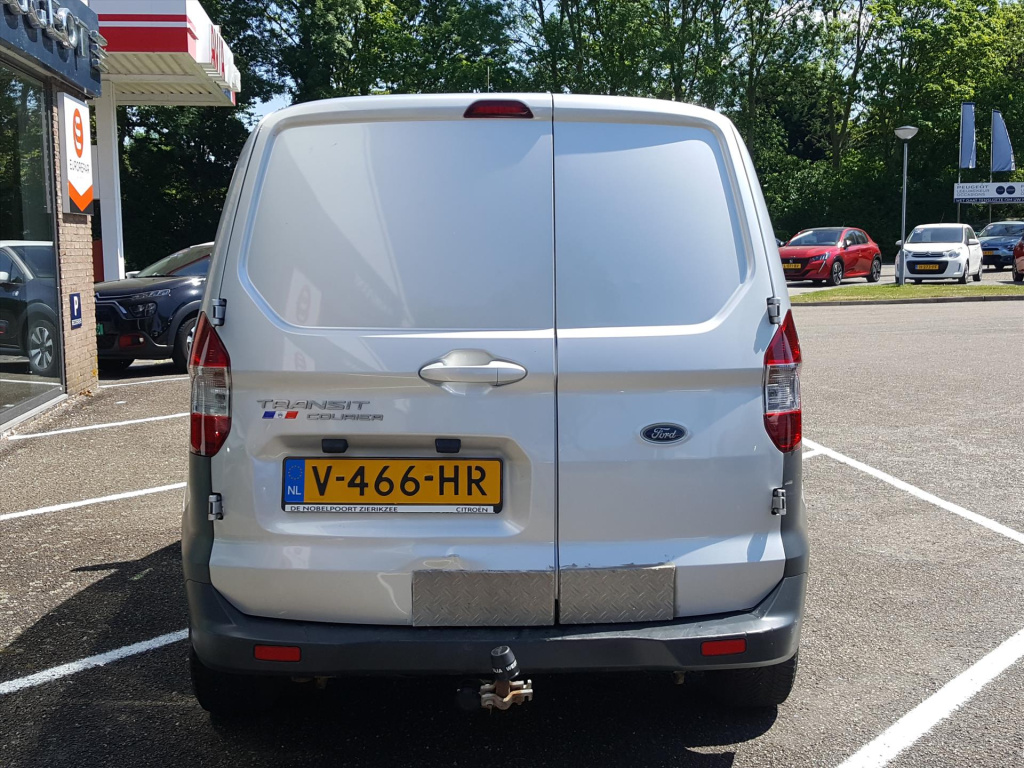 Ford Transit Courier