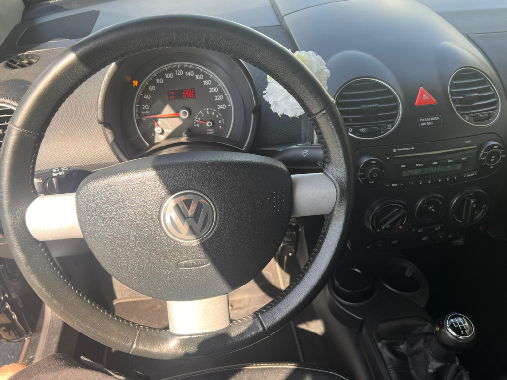Volkswagen New Beetle