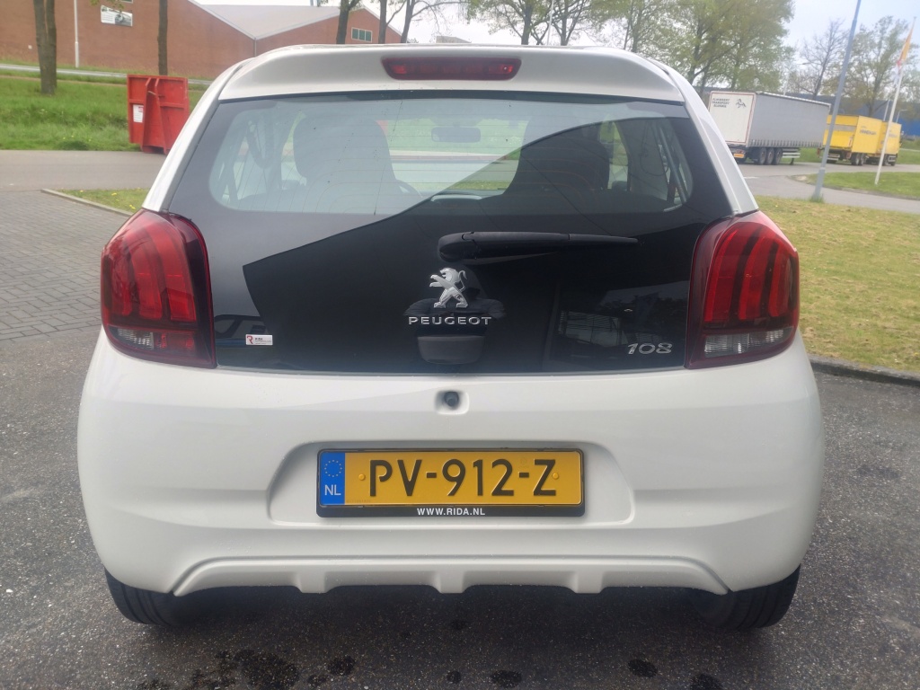 Peugeot 108