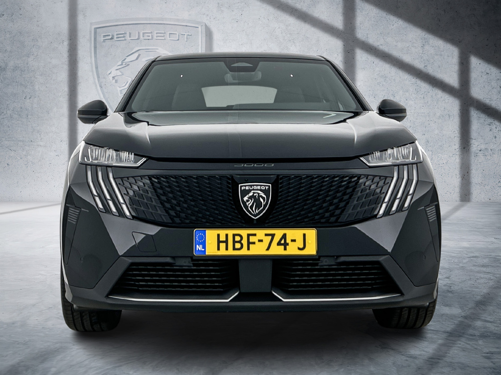 Peugeot E-3008