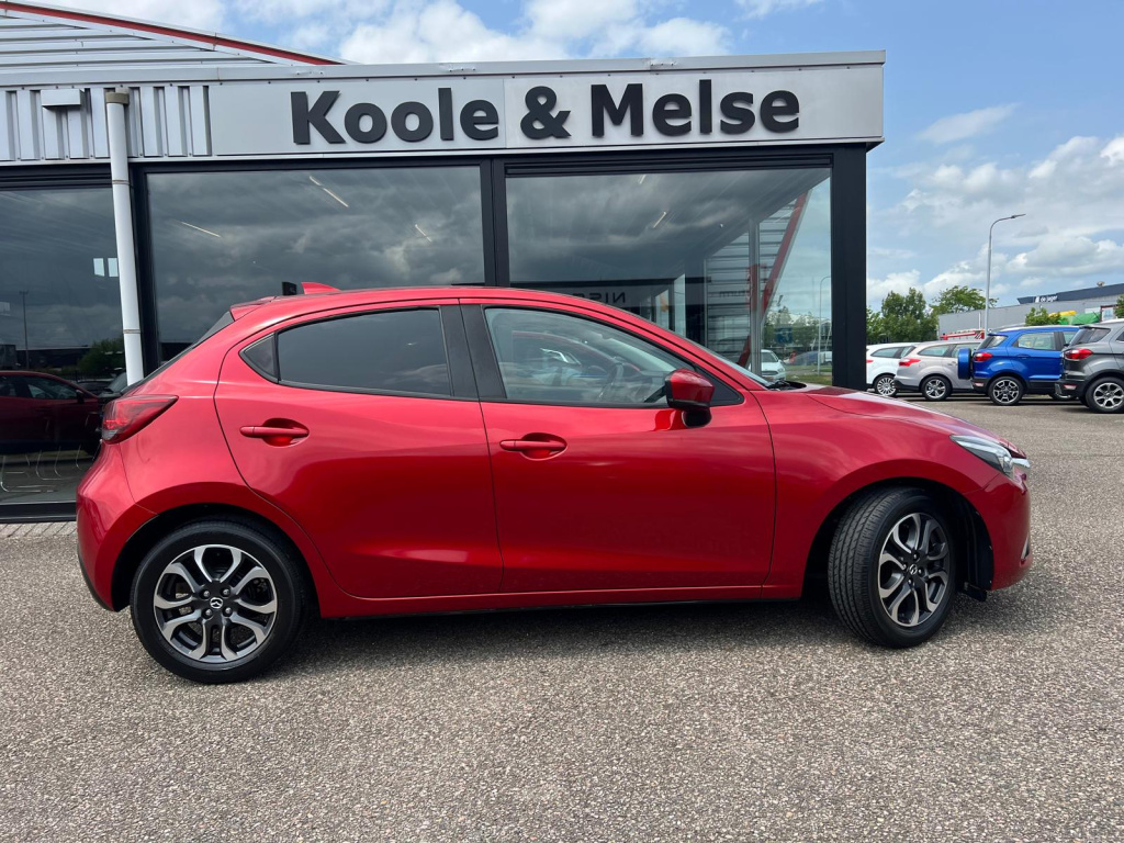 Mazda 2