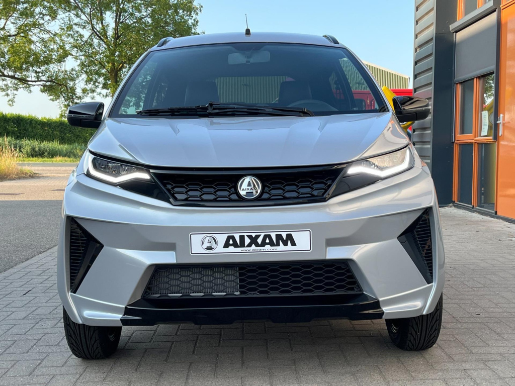 Aixam Crossover