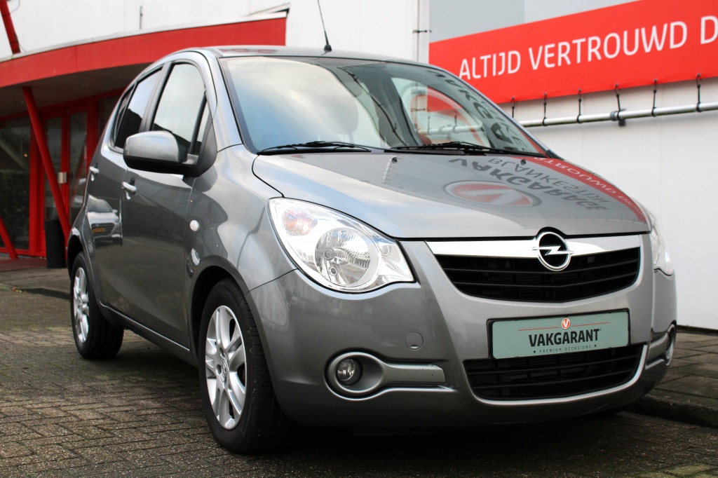 Opel Agila