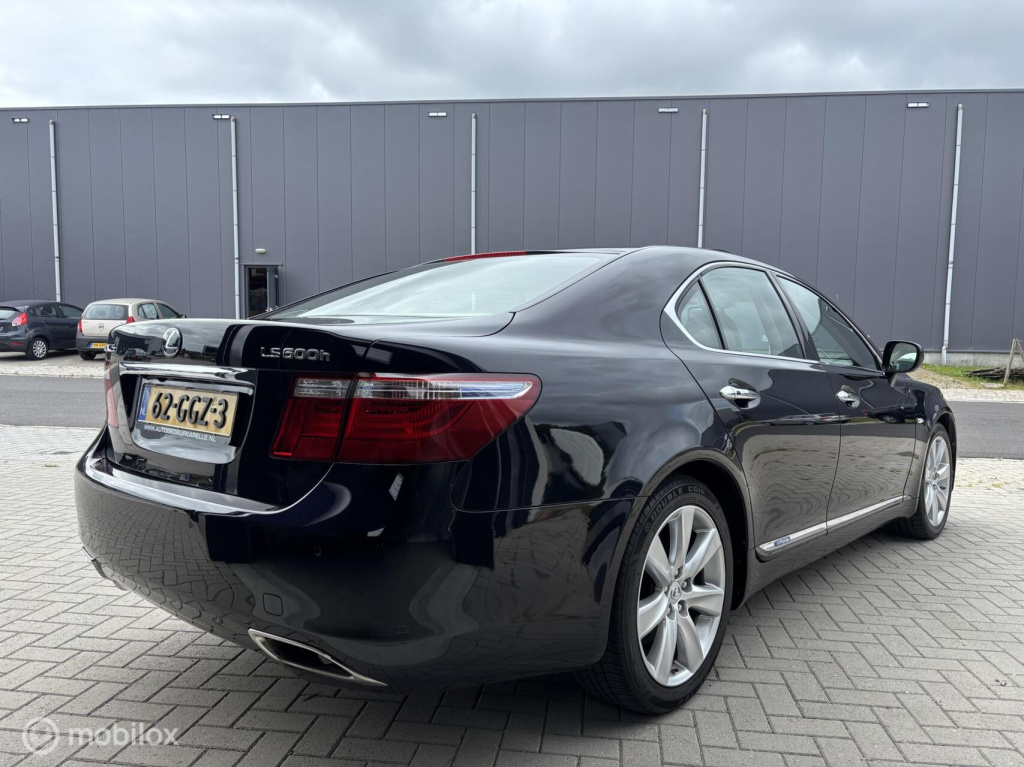 Lexus Ls